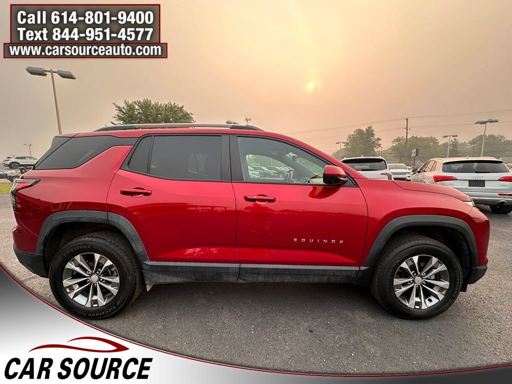 Used 2025 Chevrolet Equinox LT w/ Convenience Package II FWD image 8