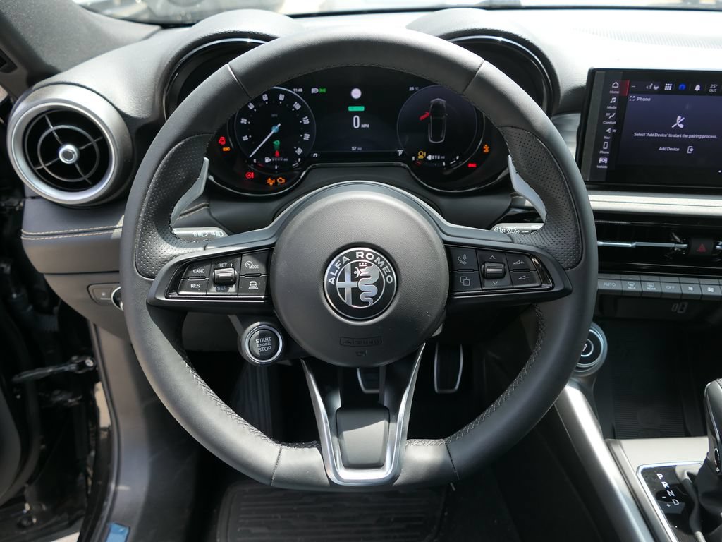 Used 2025 Alfa Romeo Tonale w/ Premium Package AWD/4WD image 15