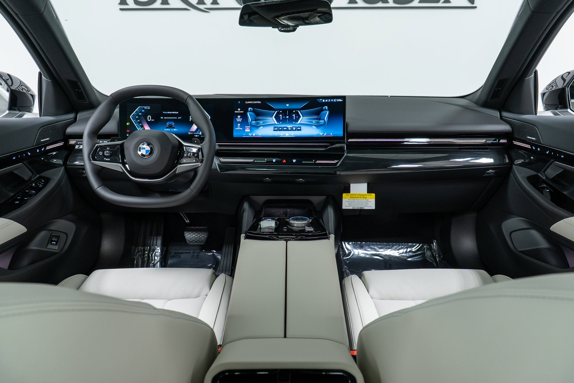 New 2026 BMW 530i xDrive w/ Premium Package image 15