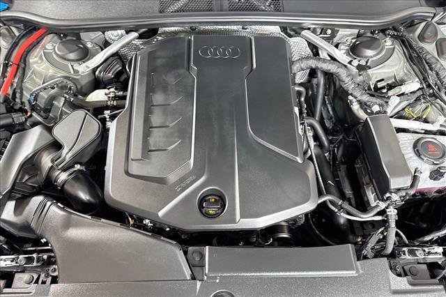 Used 2025 Audi A5 2.0T Premium Plus w/ Premium Plus AWD/4WD image 7