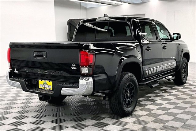 Used 2021 Toyota Tacoma SR5 image 11