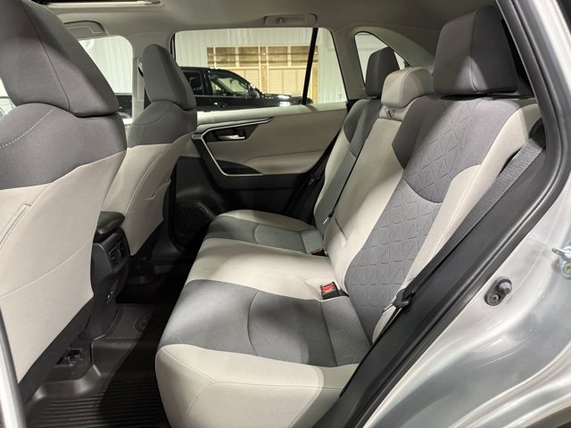 Used 2024 Toyota RAV4 XLE image 28