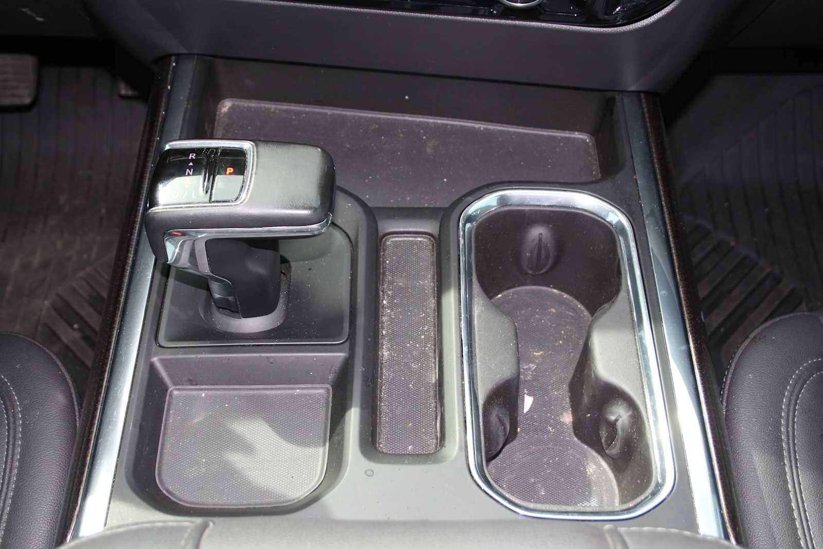 Used 2024 Chevrolet Silverado 1500 LT Trail Boss w/ Convenience Package II AWD/4WD image 36