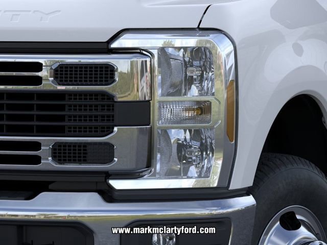 New 2026 Ford F350 XLT AWD/4WD image 18