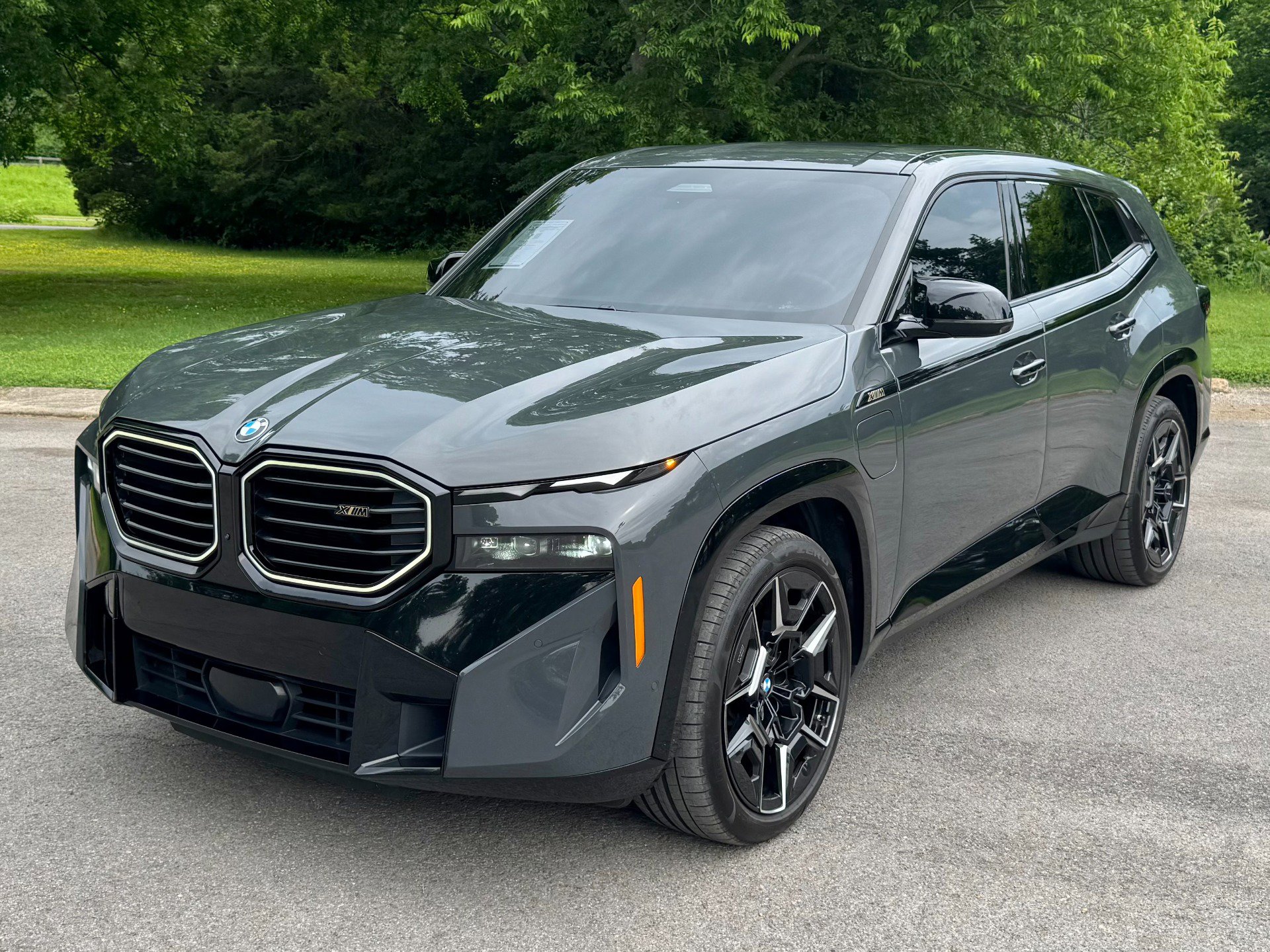 Used 2023 BMW XM image 2