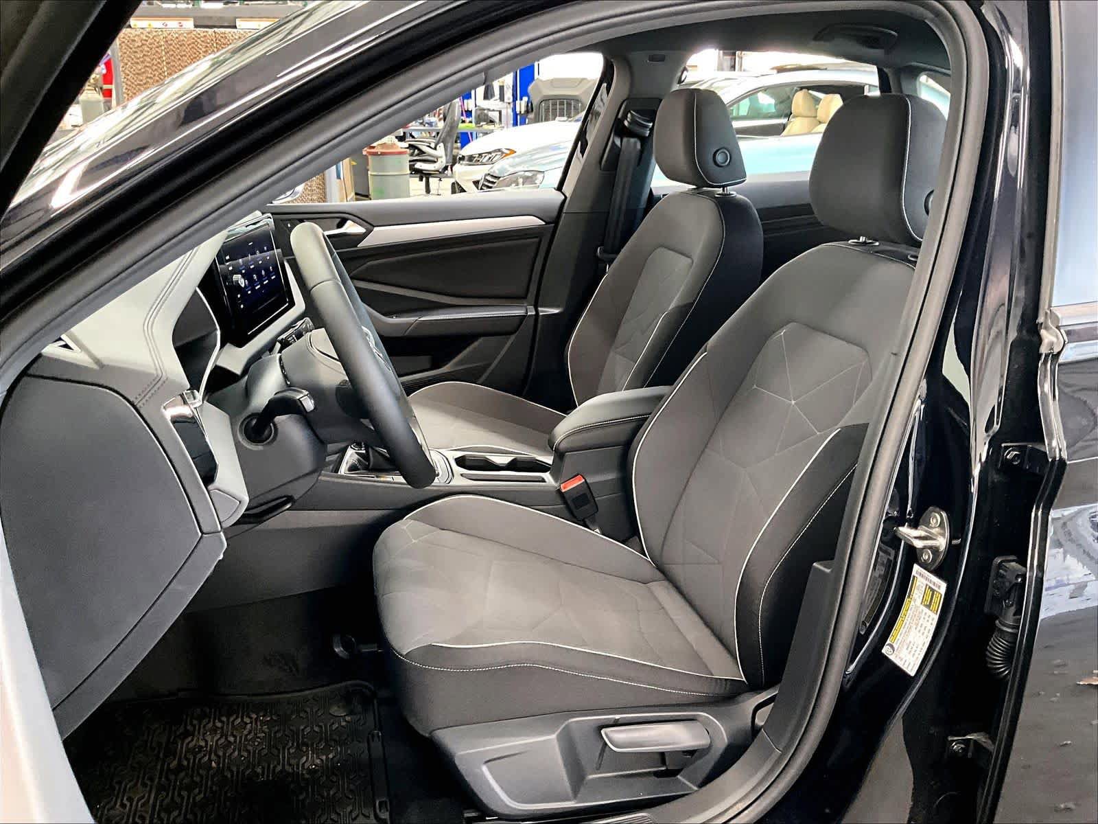 New 2026 Volkswagen Jetta Sport FWD image 11