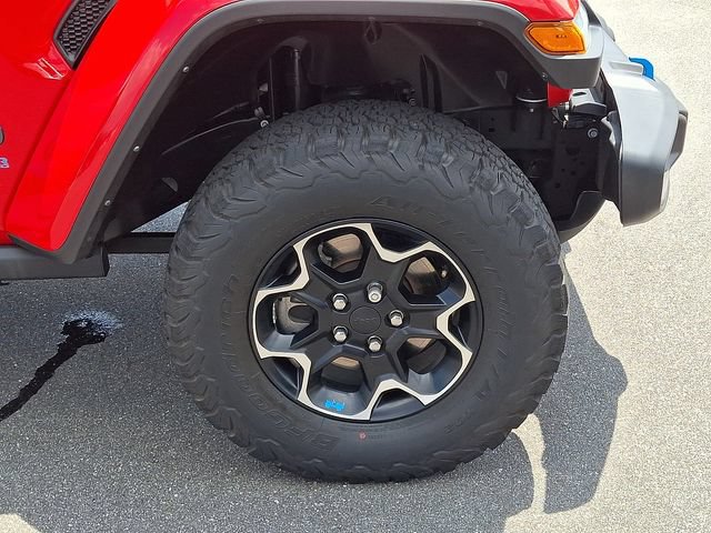 Used 2021 Jeep Wrangler Unlimited Rubicon 4xe w/ Cold Weather Group AWD/4WD image 28