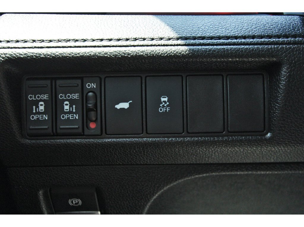 Used 2025 Honda Odyssey Sport-L image 24