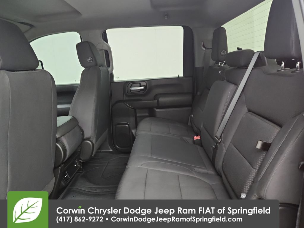 Used 2021 Chevrolet Silverado 2500 Custom w/ Custom Value Package AWD/4WD image 12