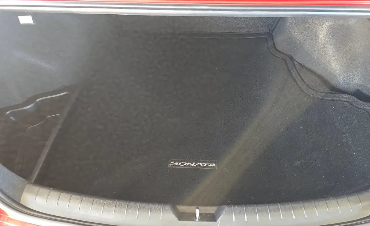 Used 2019 Hyundai Sonata Sport w/ Tech Package 03 FWD image 7