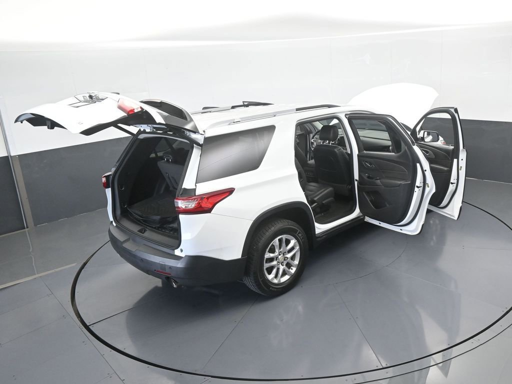 Used 2018 Chevrolet Traverse LT image 71