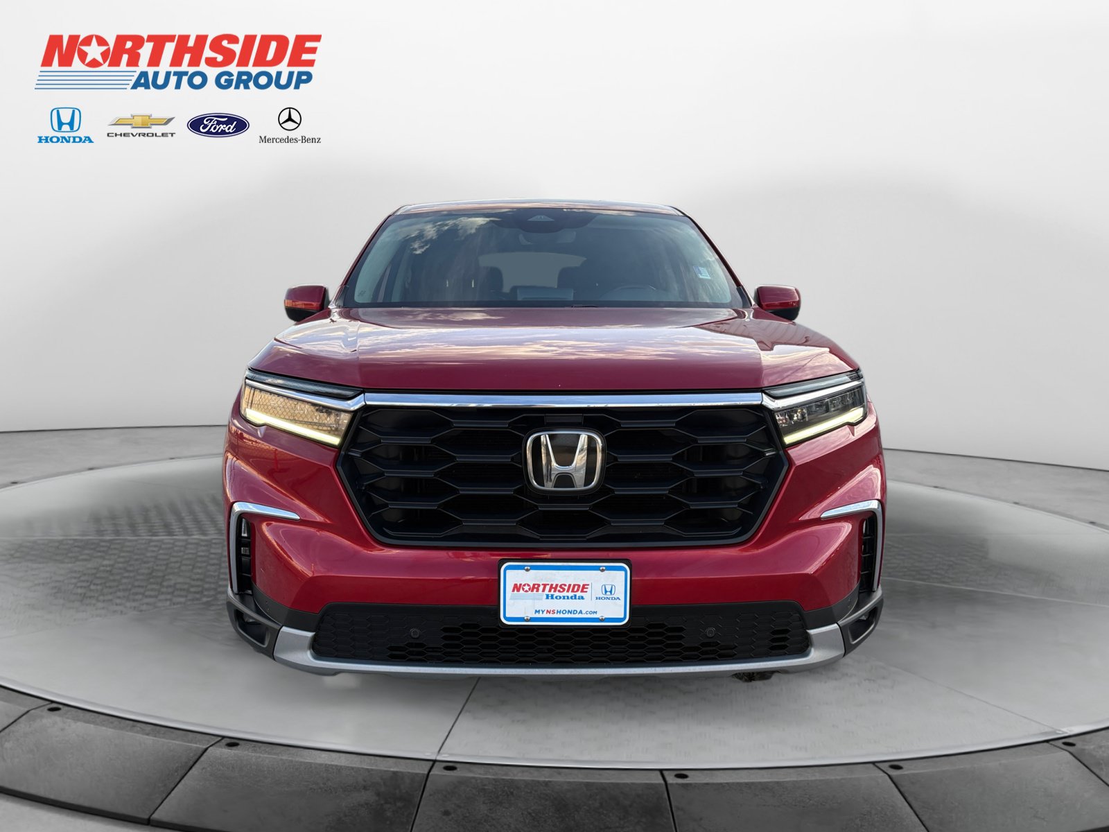 Used 2024 Honda Pilot EX-L image 2