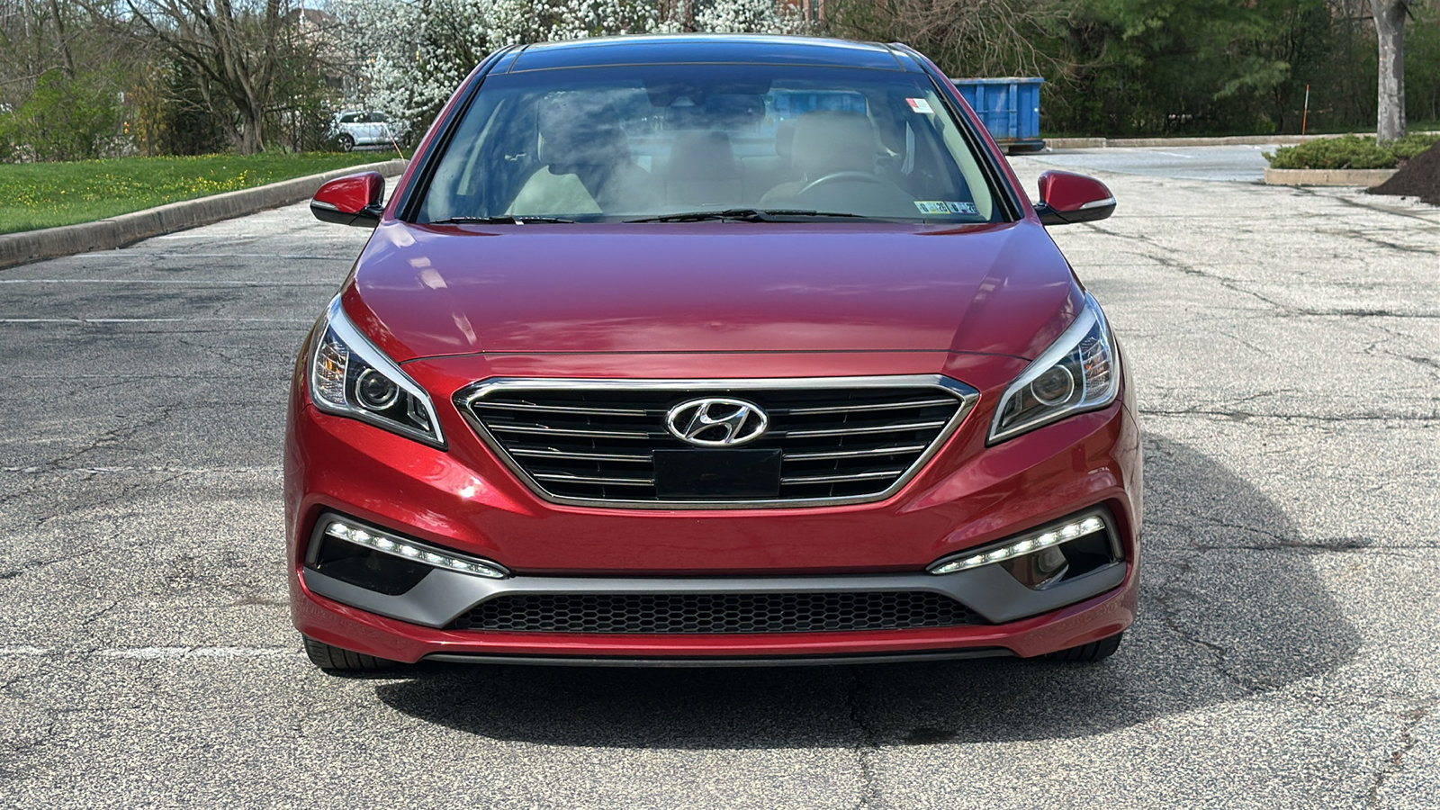 Used 2016 Hyundai Sonata Limited w/ Option Group 05 FWD image 3