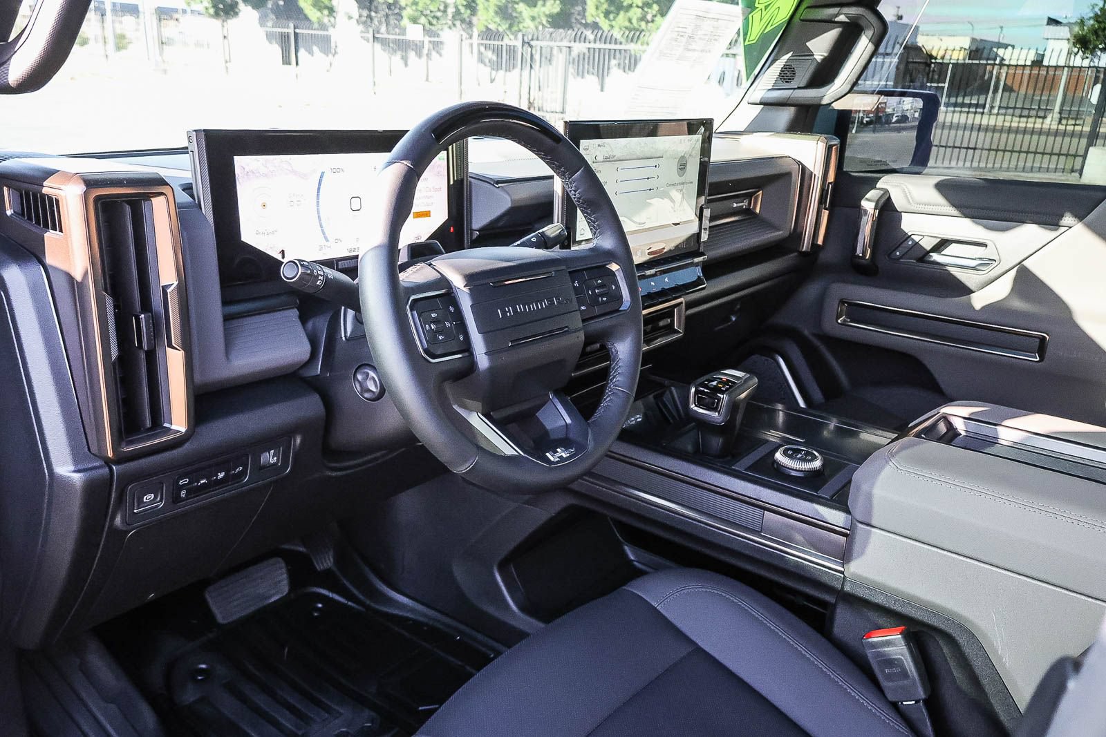 Used 2024 GMC Hummer EV 3X AWD/4WD image 27
