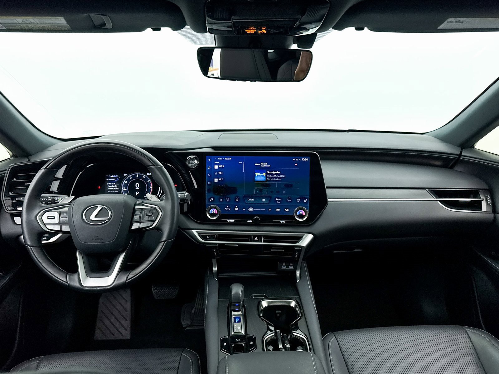 Used 2024 Lexus RX 350 Premium image 18