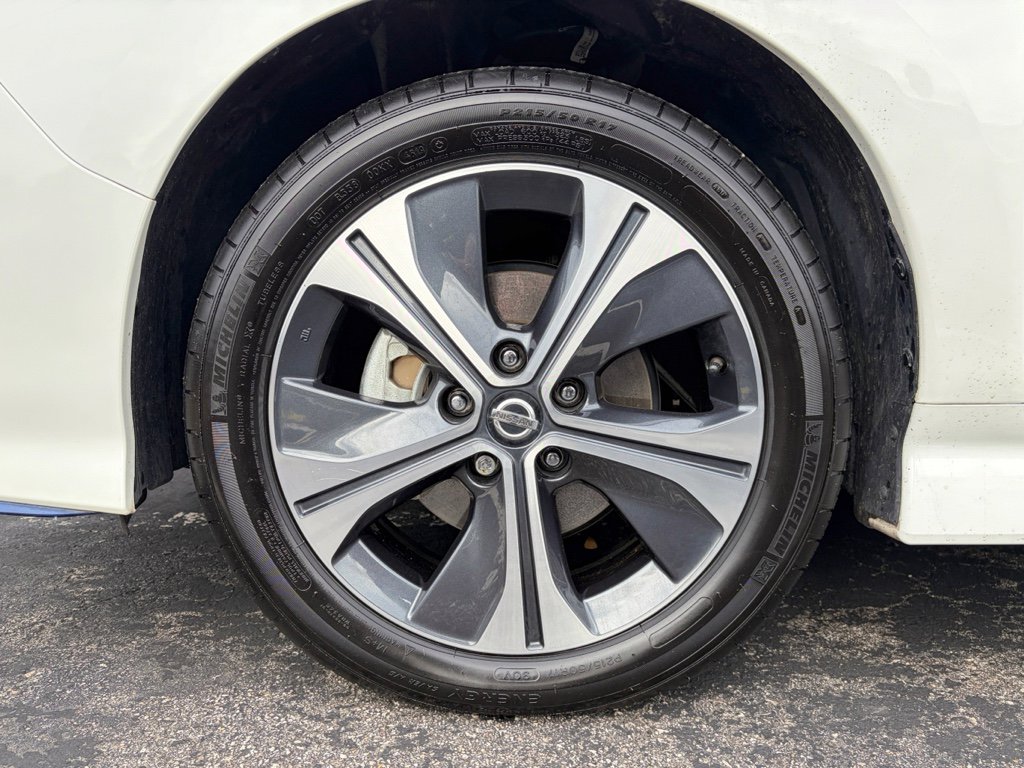 Used 2020 Nissan Leaf SV Plus image 32