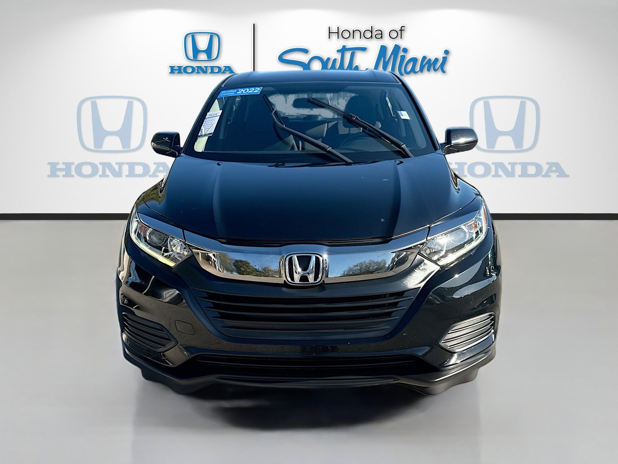 Certified 2022 Honda HR-V LX image 2
