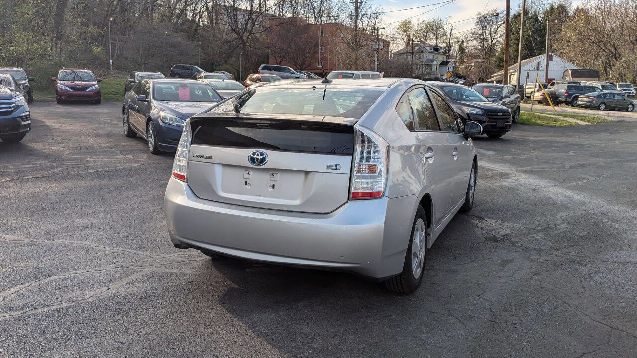 Used 2011 Toyota Prius Two image 12
