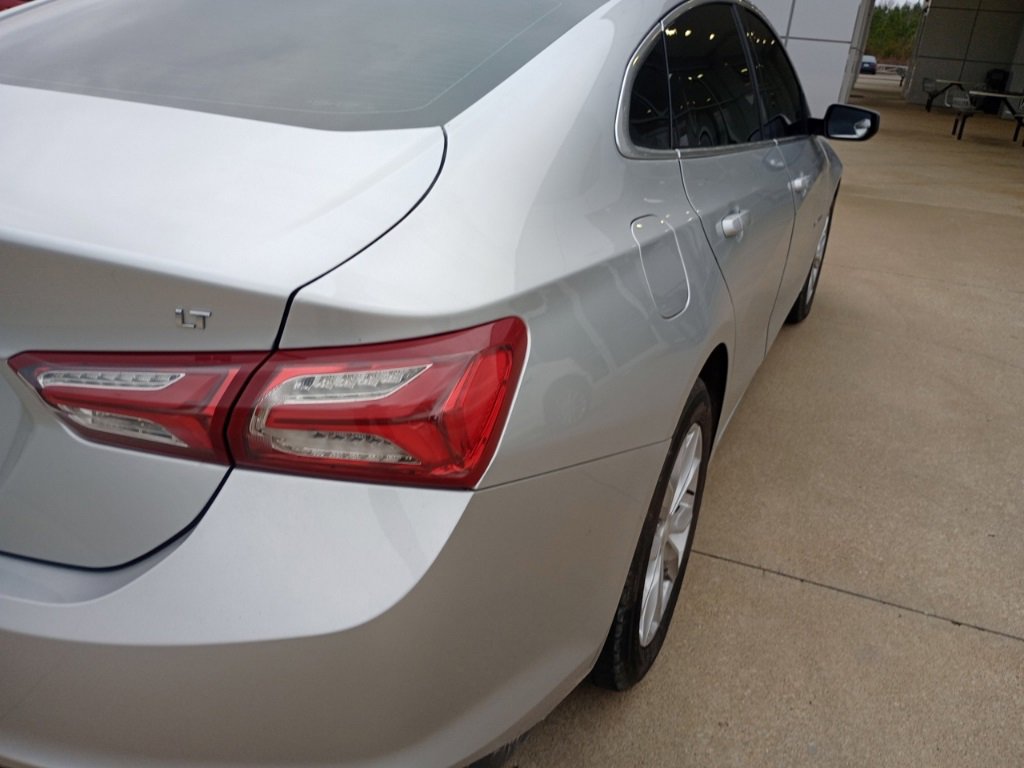 Used 2021 Chevrolet Malibu LT image 5