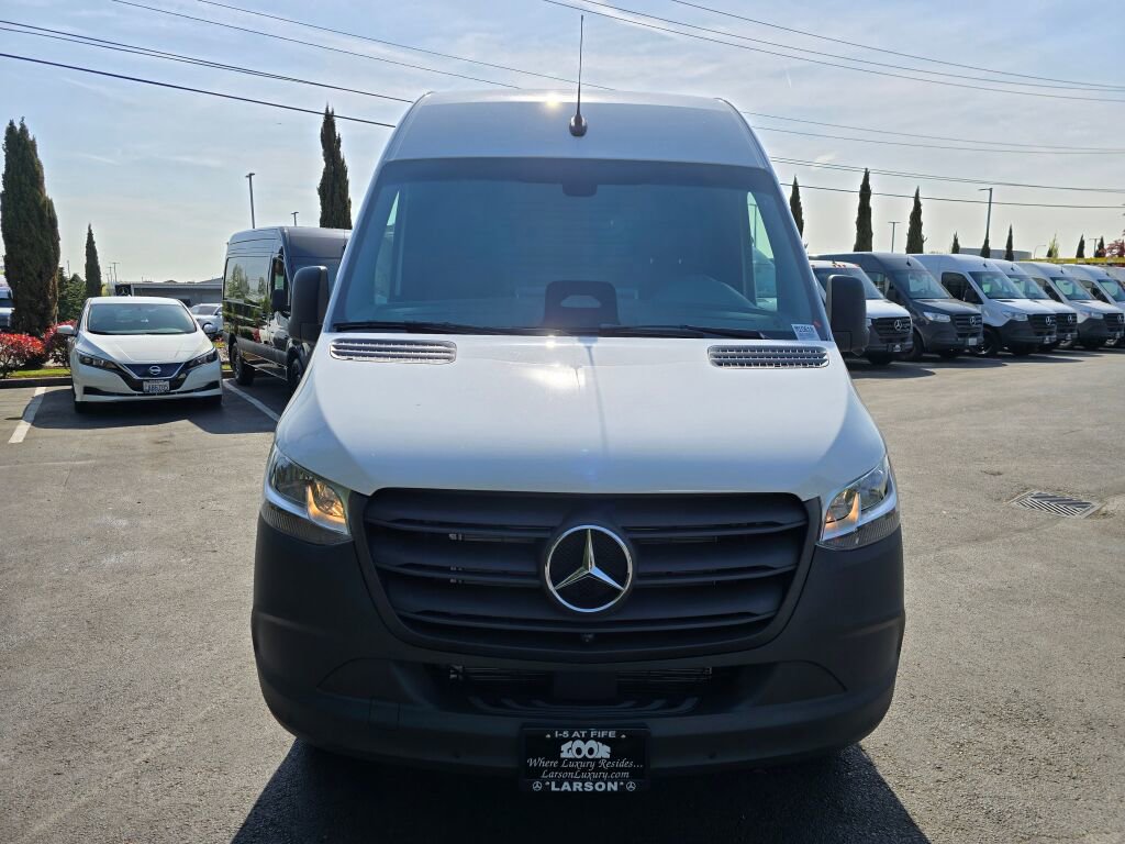 New 2025 Mercedes-Benz Sprinter 2500 image 10