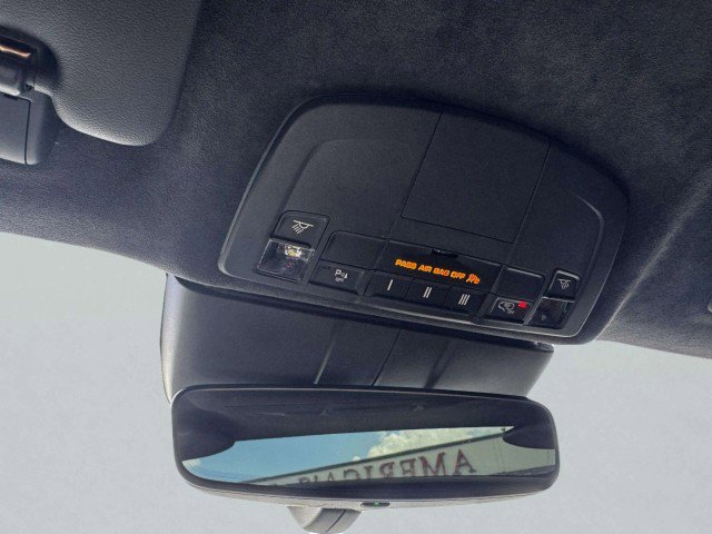 Used 2017 Porsche 911 Turbo S image 38