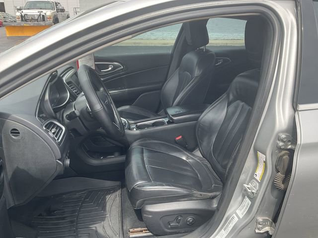 Used 2015 Chrysler 200 C w/ Navigation & Sound Group I image 10