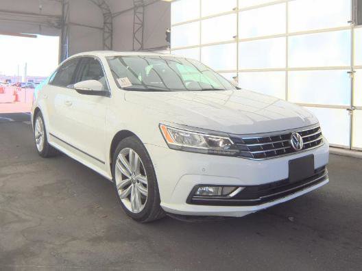Used 2018 Volkswagen Passat 2.0T SEL Premium image 1