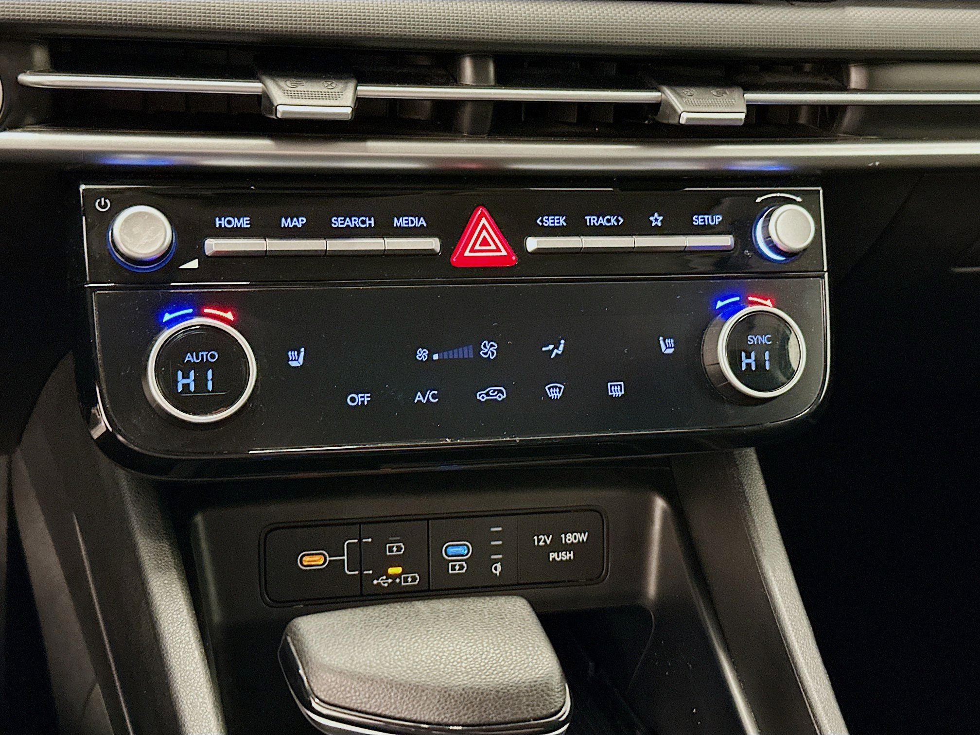 Used 2025 Hyundai Tucson SEL image 24