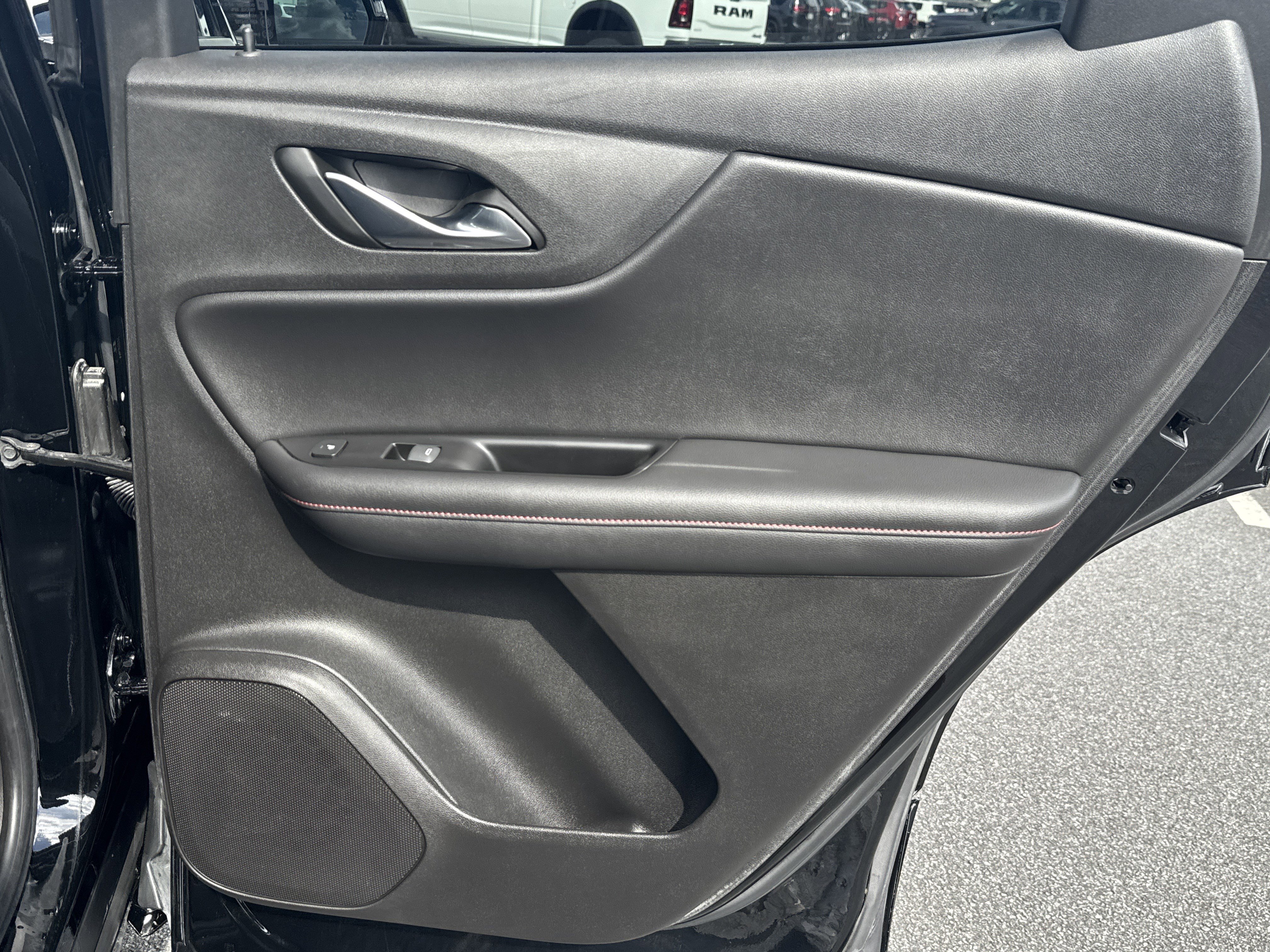 Used 2022 Chevrolet Blazer RS w/ Enhanced Convenience Package image 21