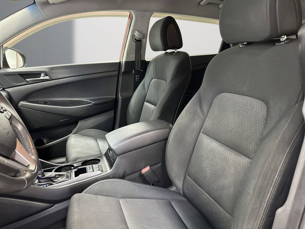 Used 2016 Hyundai Tucson Sport FWD image 14