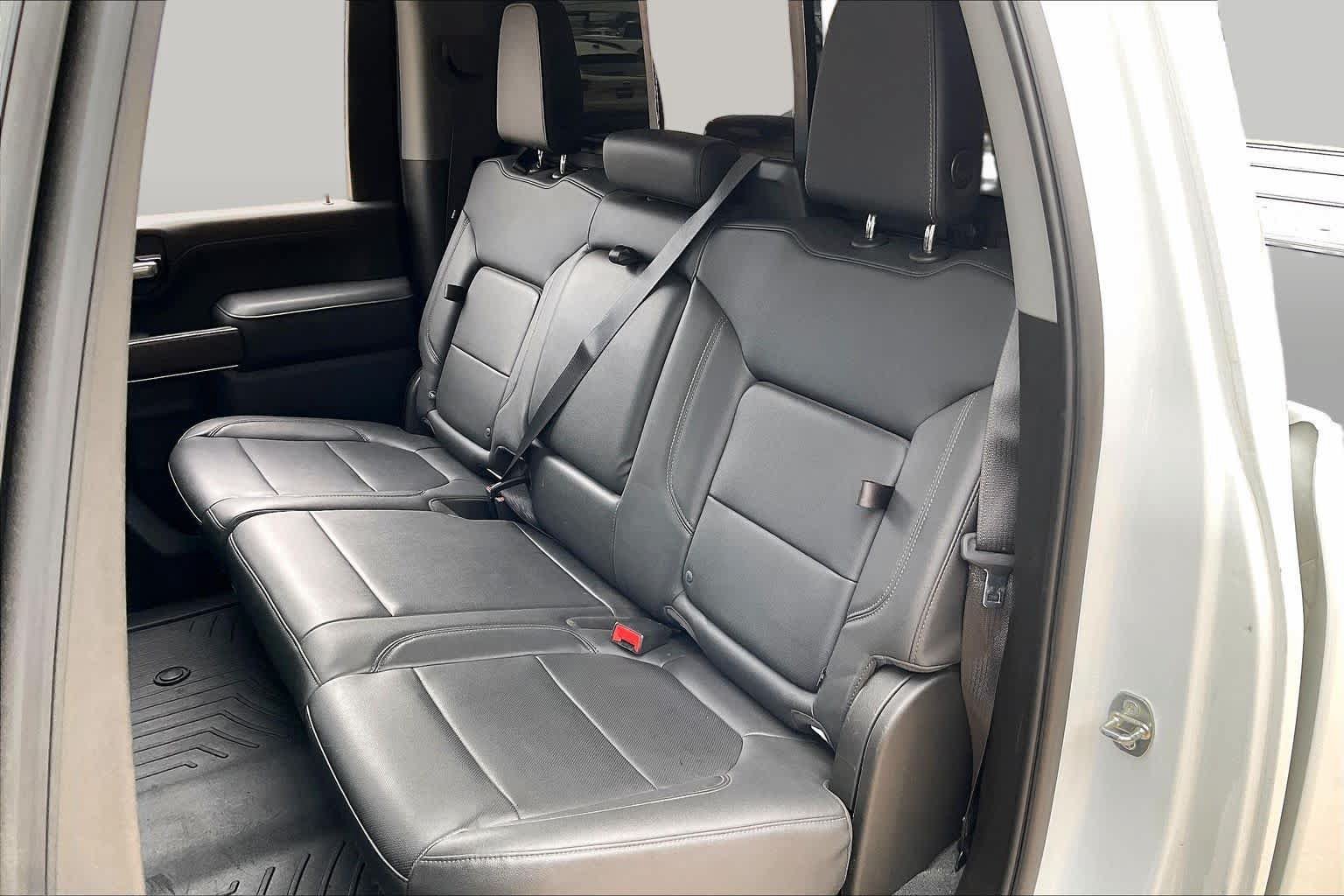 Used 2021 GMC Sierra 2500 SLT w/ SLT Premium Package AWD/4WD image 19