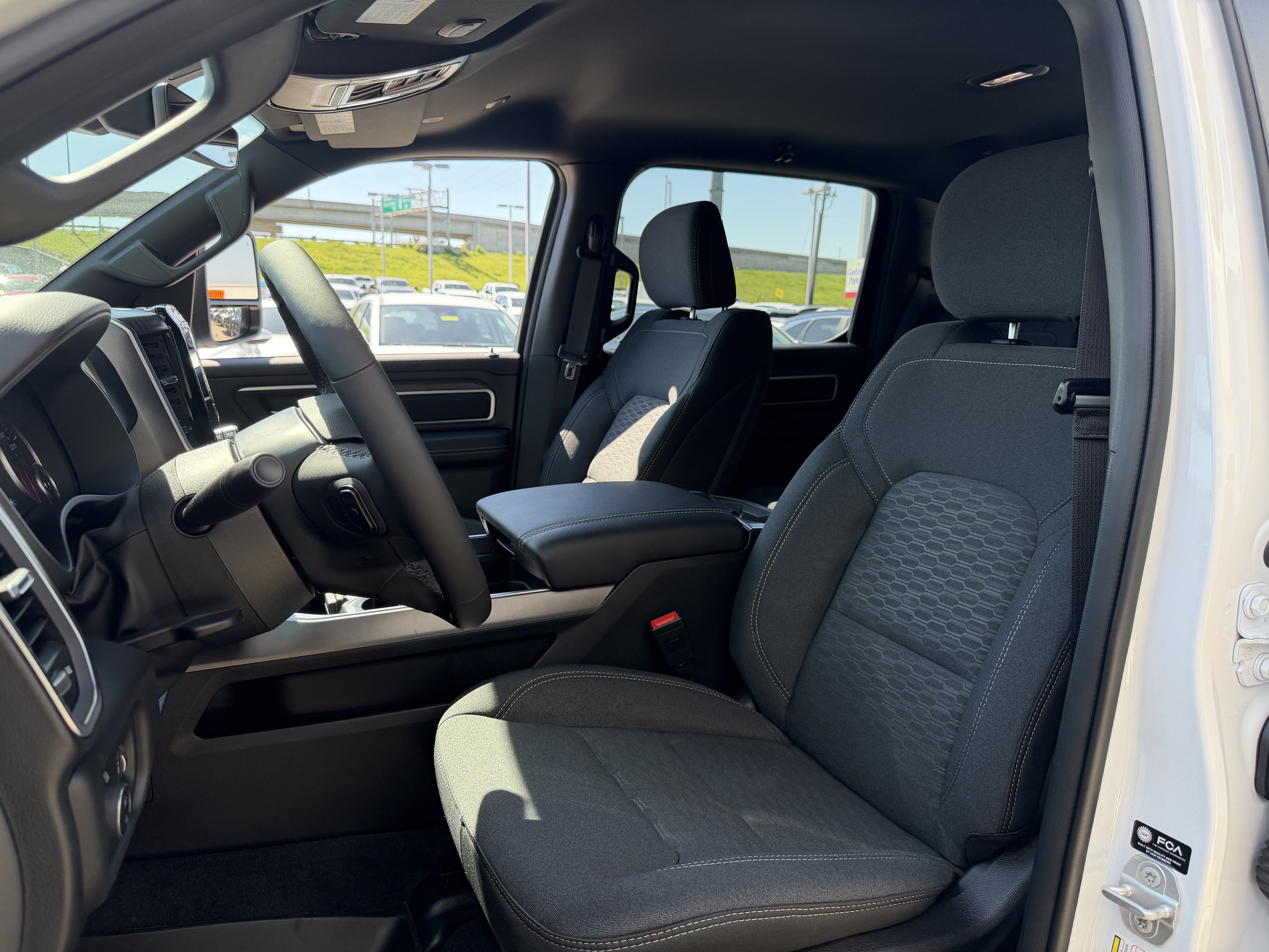 New 2026 RAM 1500 Big Horn AWD/4WD image 31