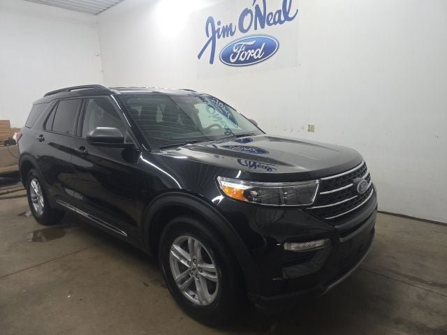 Certified 2024 Ford Explorer XLT w/ Equipment Group 202A