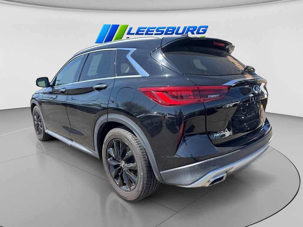 Used 2019 INFINITI QX50 Luxe w/ Navigation Package AWD/4WD image 4