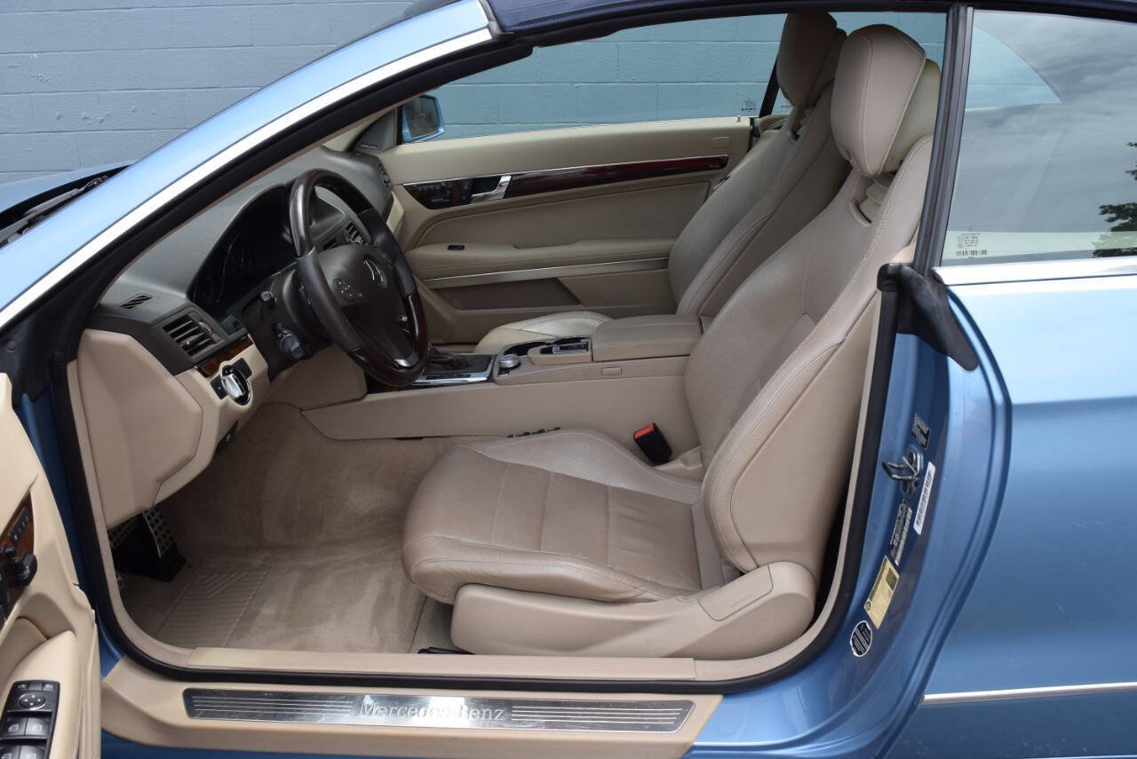 Used 2011 Mercedes-Benz E 350 Cabriolet image 24