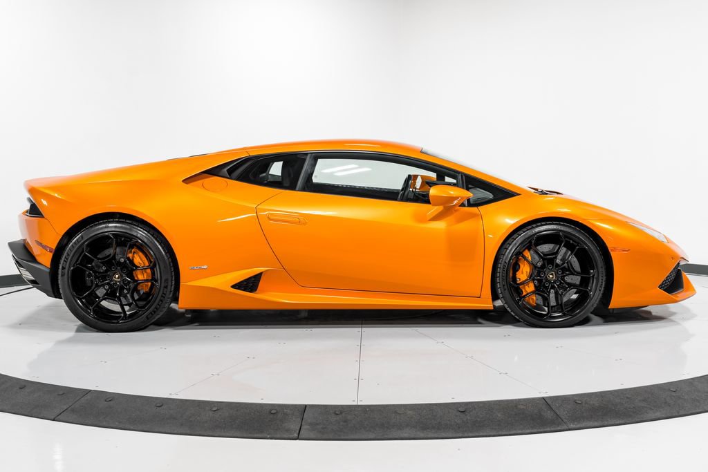 Used 2015 Lamborghini Huracan LP 610-4 image 2