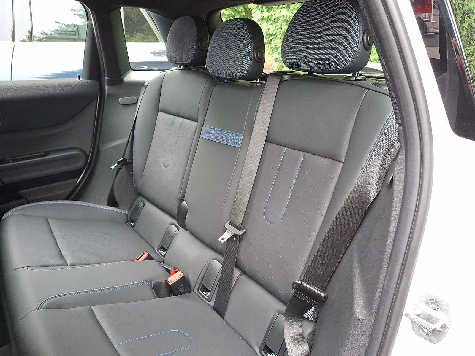 Used 2026 MINI Cooper 4-Door Hardtop FWD image 8