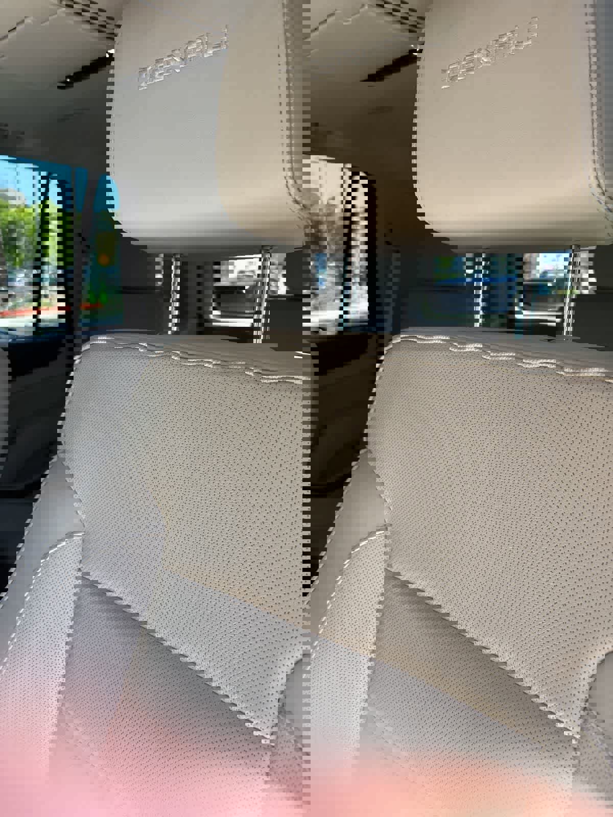 Used 2016 GMC Yukon Denali w/ Open Road Package image 10