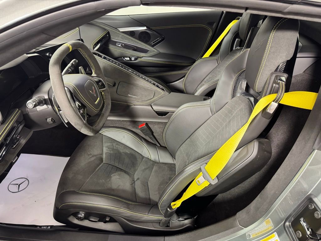 Used 2023 Chevrolet Corvette Stingray Premium Conv w/ Z51 Performance Package image 14