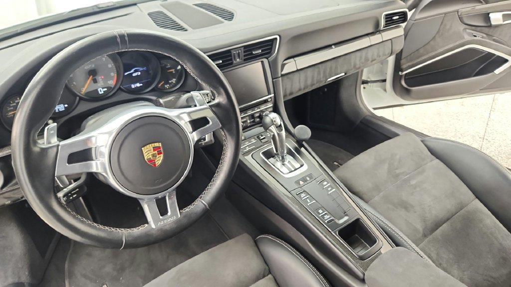 Used 2015 Porsche 911 GT3 RWD image 36