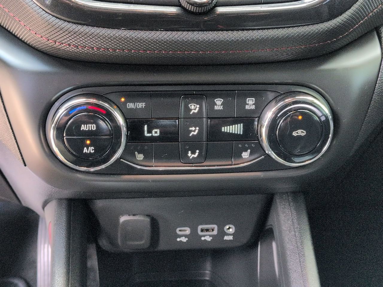 Certified 2023 Chevrolet TrailBlazer RS w/ Convenience Package image 18
