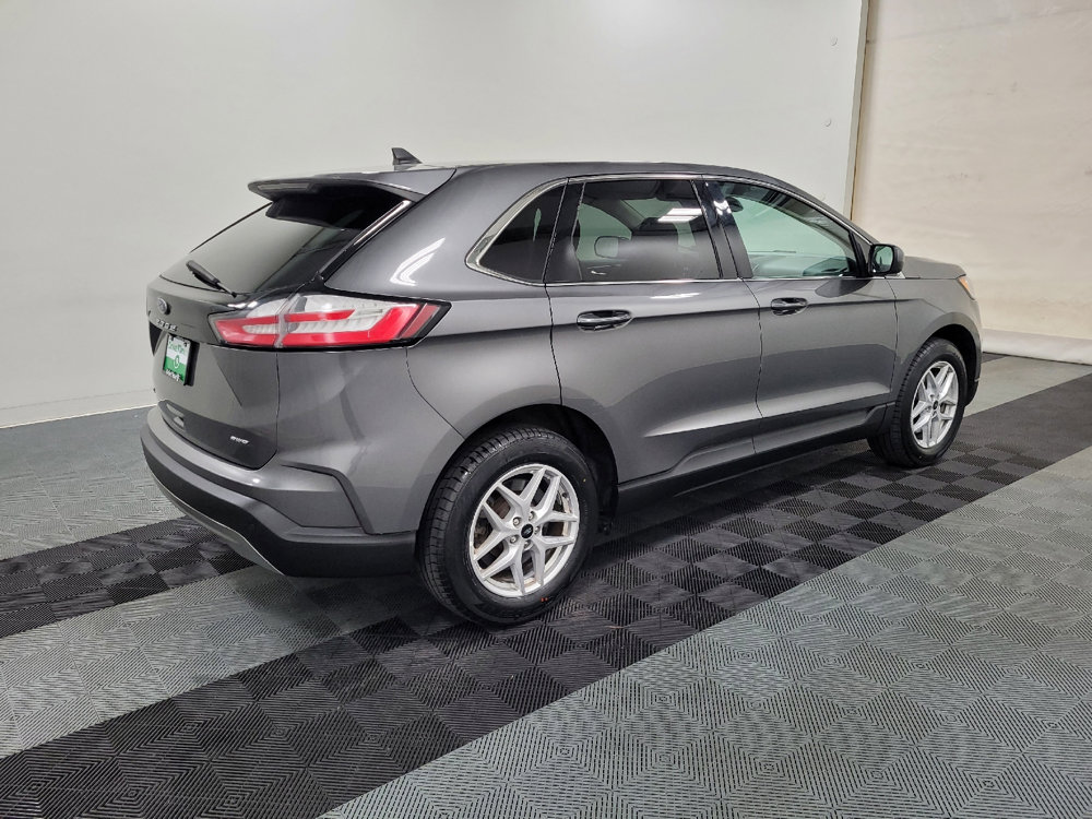 Used 2023 Ford Edge SEL image 10