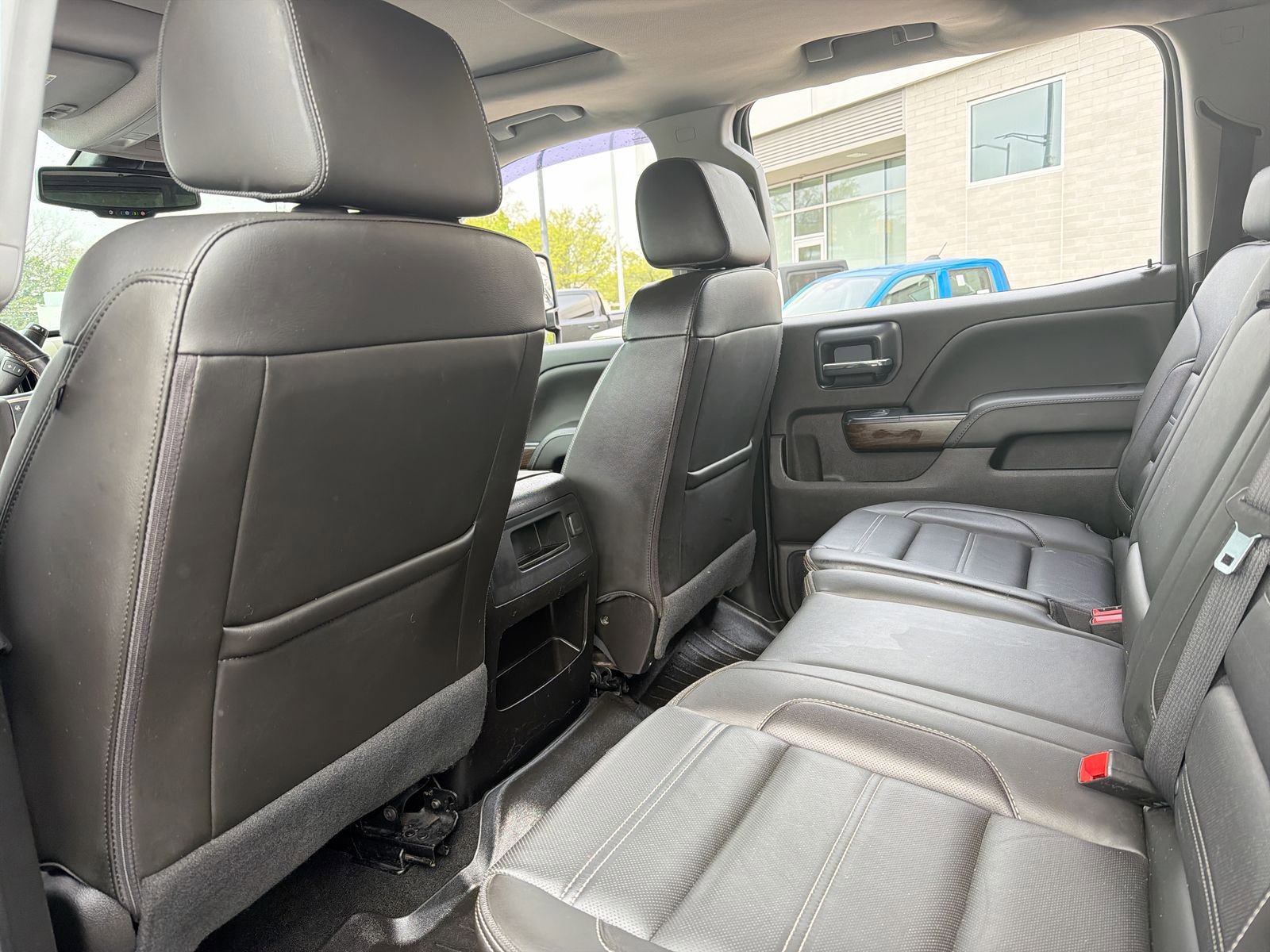 Used 2018 GMC Sierra 2500 Denali w/ Duramax Plus Package AWD/4WD image 19