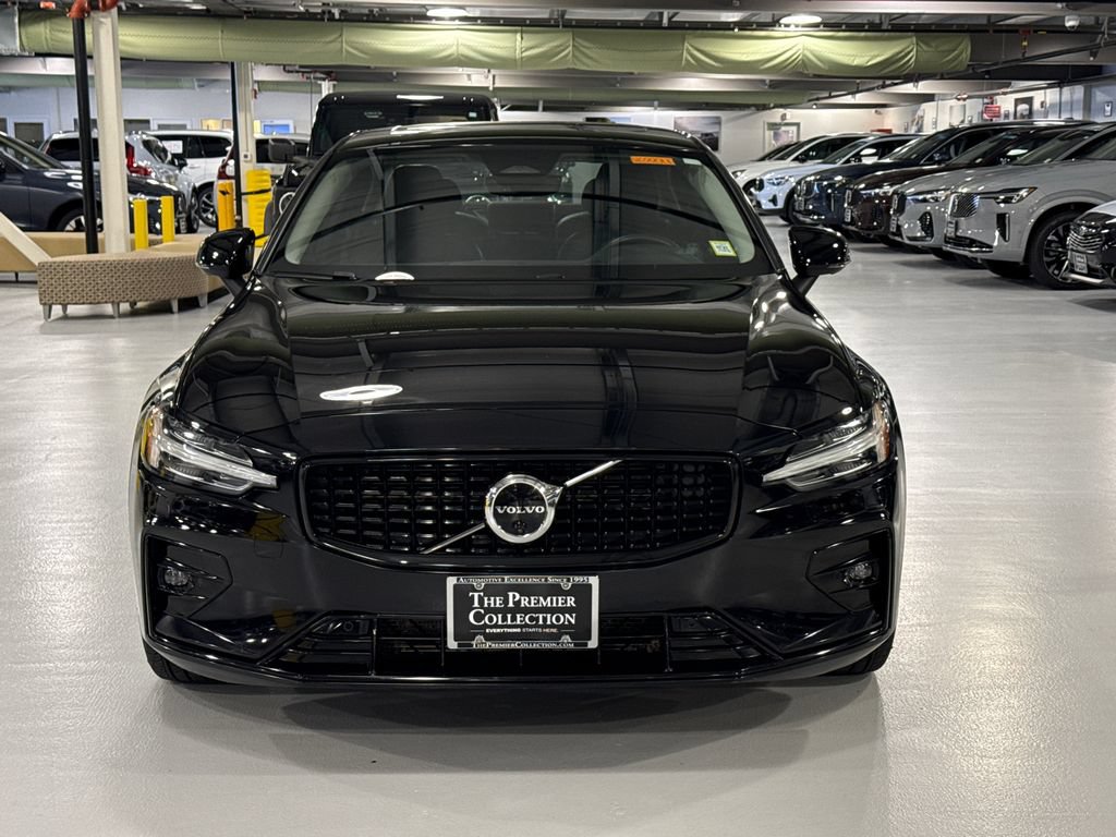 Used 2024 Volvo S60 B5 Plus AWD/4WD image 6