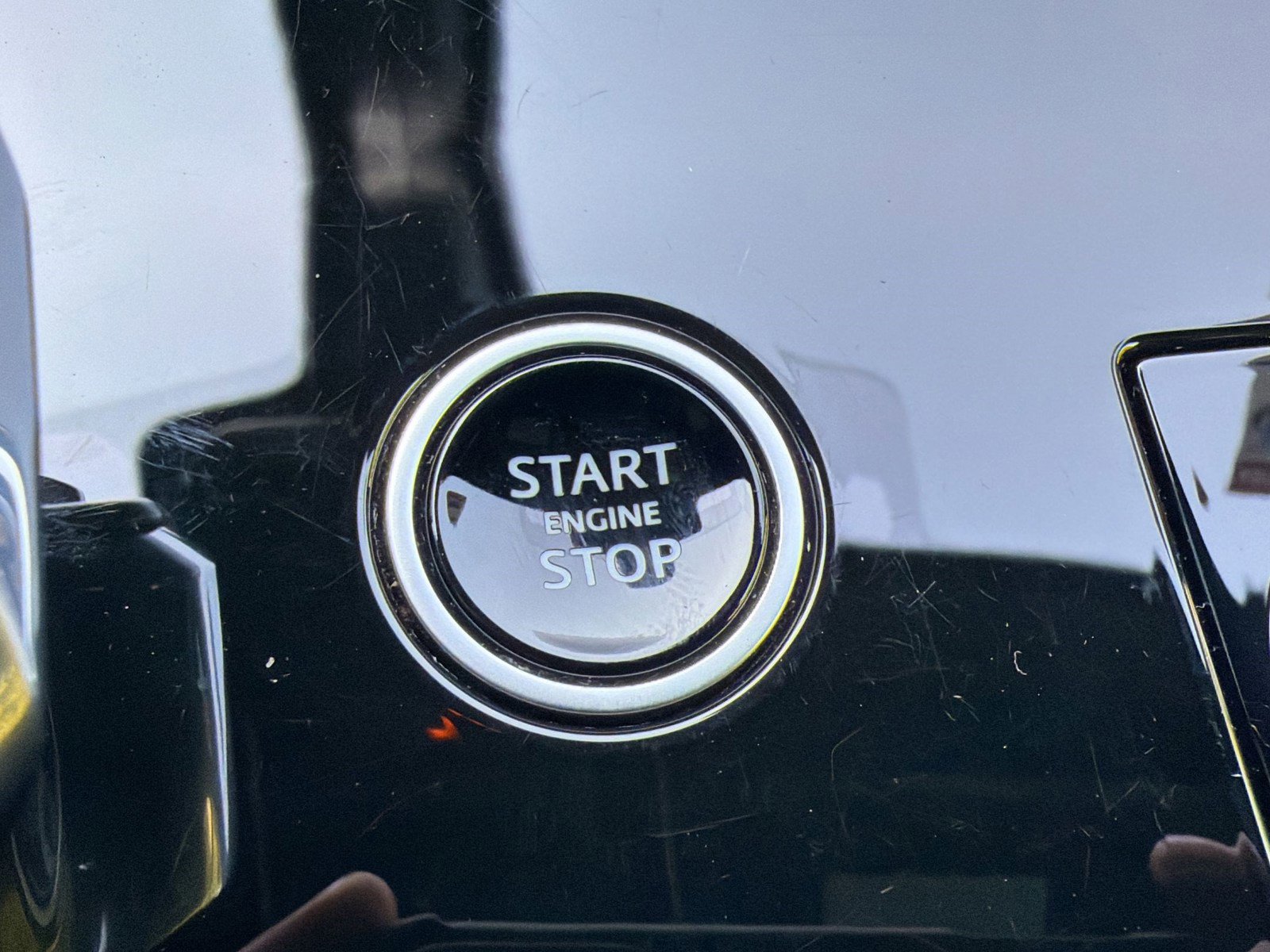 Used 2023 Land Rover Range Rover Sport SE image 27