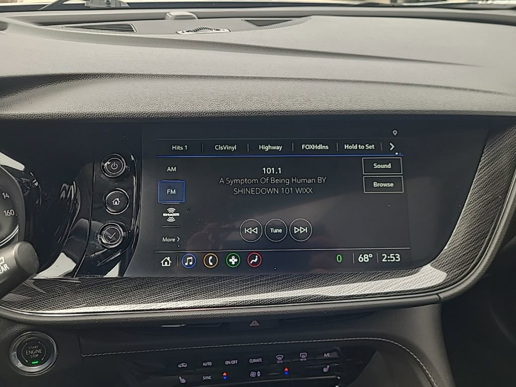 Used 2023 Buick Envision Essence w/ Sport Touring Package AWD/4WD image 22