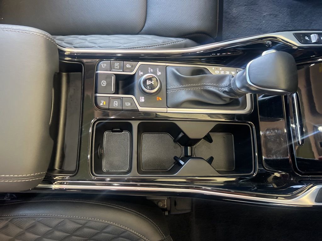 Certified 2023 Kia Sorento SX image 25