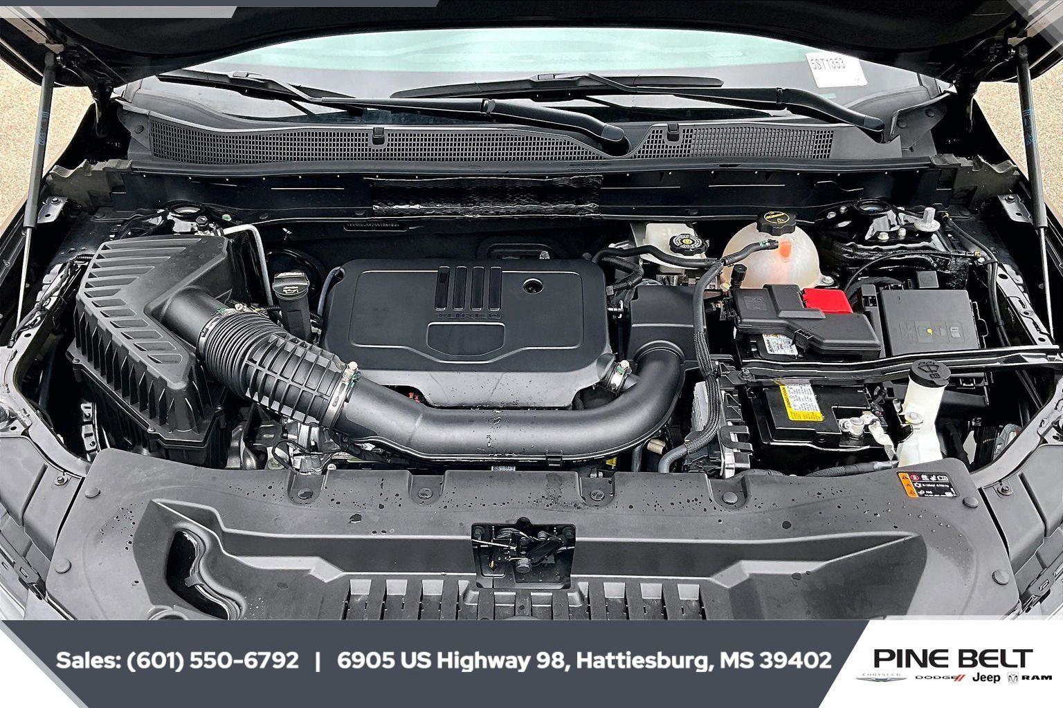 Used 2025 Chevrolet Blazer Premier w/ Enhanced Convenience Package AWD/4WD image 10