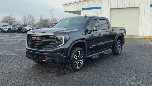Used 2022 GMC Sierra 1500 AT4 w/ AT4 Preferred Package image 4