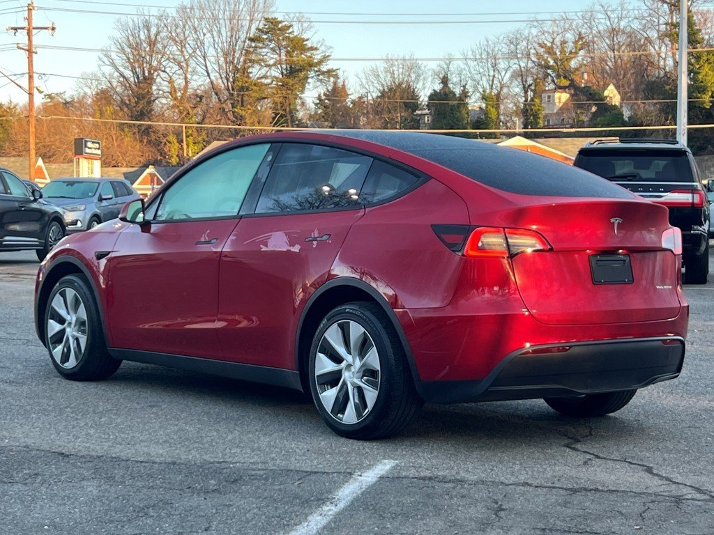 Used 2023 Tesla Model Y Long Range image 4